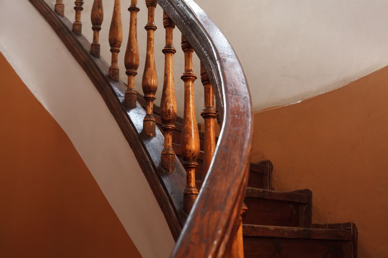 Inside Banister Details